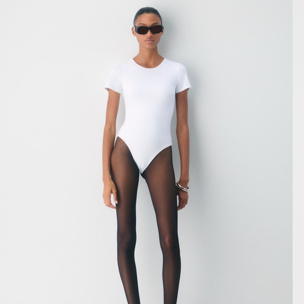 Contour Aritzia Body Suit